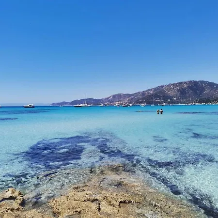 A Vicino Al Mare E Al Paese! Feriehus